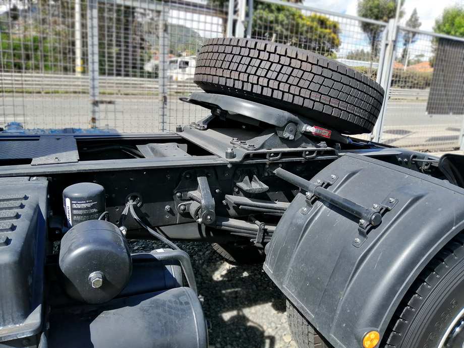 1834 V3 TRACTO out